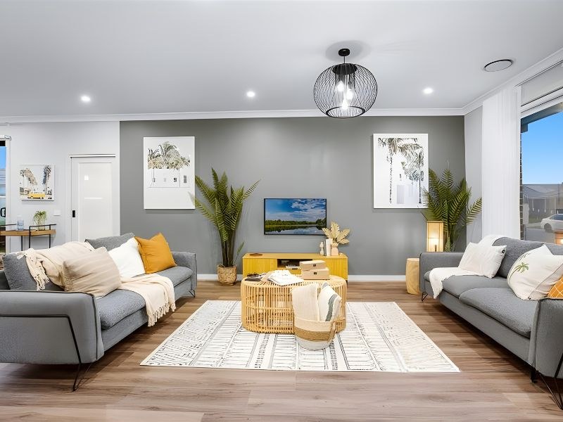 Living area – 10 Cumberland Drive, Pakenham