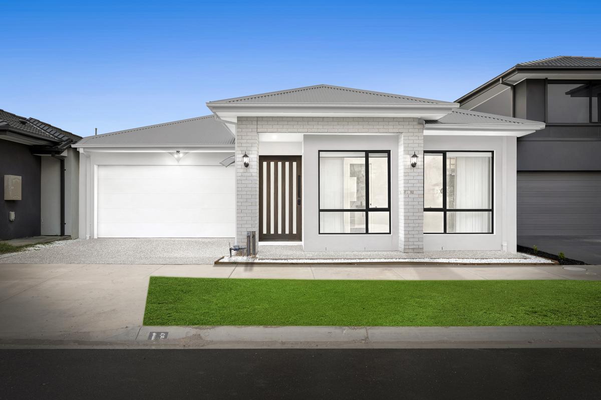 Front exterior – 13 Tussock Way, Officer